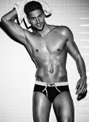 15路站牌内衣系列产品展示