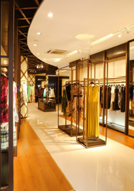 BERNIEELN店铺展示