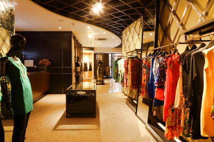 BERNIEELN店铺展示