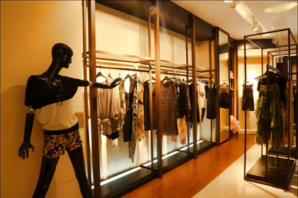 BERNIEELN店铺展示