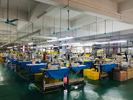 狄梵思黛办公车间