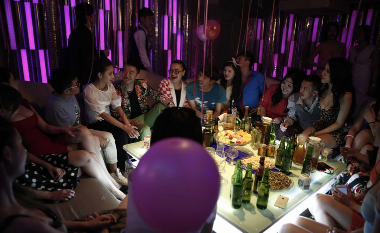 自由鸟赞助北京爱情故事服装展示