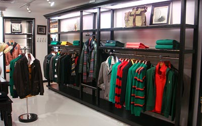 乔治·汤米终端形象