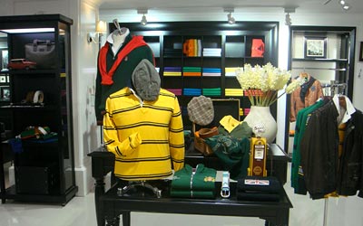 乔治·汤米终端形象