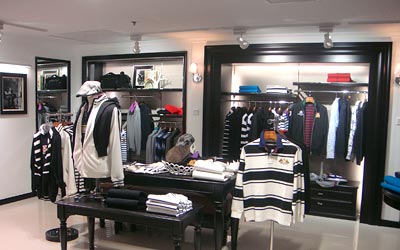 乔治·汤米终端形象