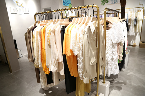 欧出色终端形象