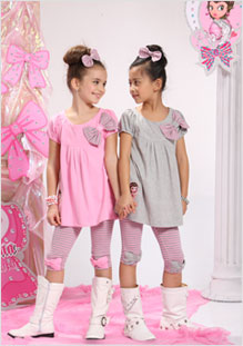 粉紅娜娜品牌童装加盟，国际童装加盟，时尚童装图片