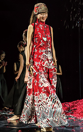 雀云裳产品展示