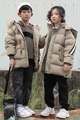 形仔童装产品图