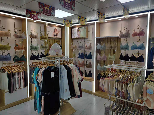 非常曲线店铺滚动展示